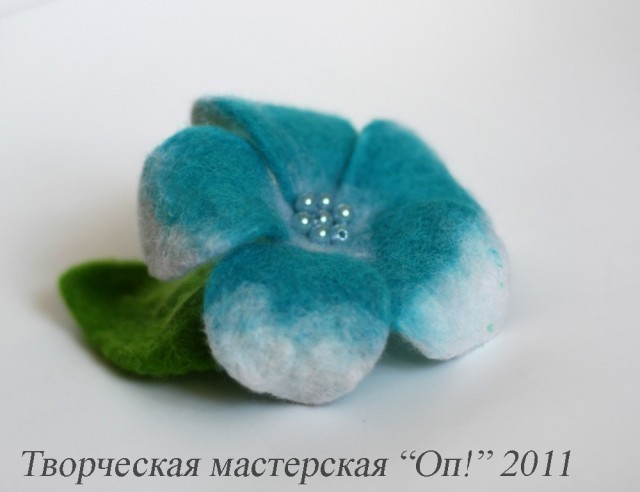 Валяние цветка плюмерии