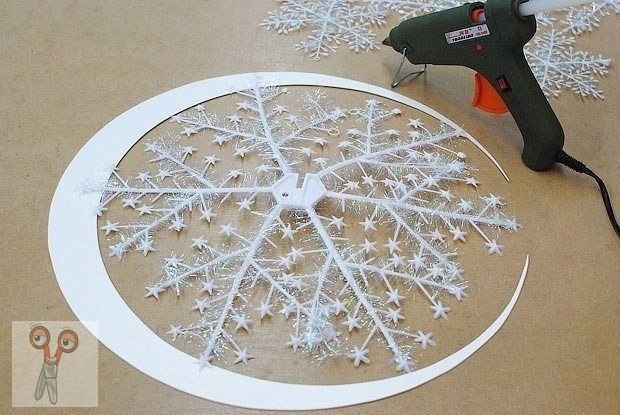 ​Снежинки для украшения интерьера