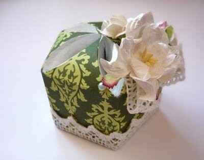 Подарочная бонбоньерка