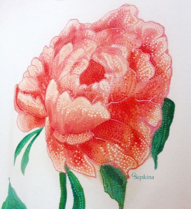 Рисование пиона на футболке