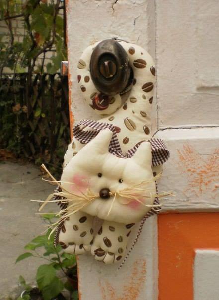 Забавные котики для декора дома