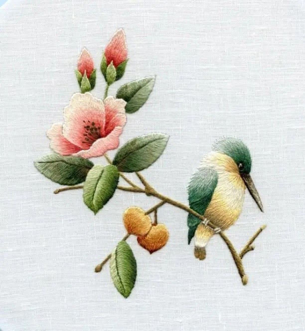 Вышивка художественной гладью: идеи для вдохновенного творчества