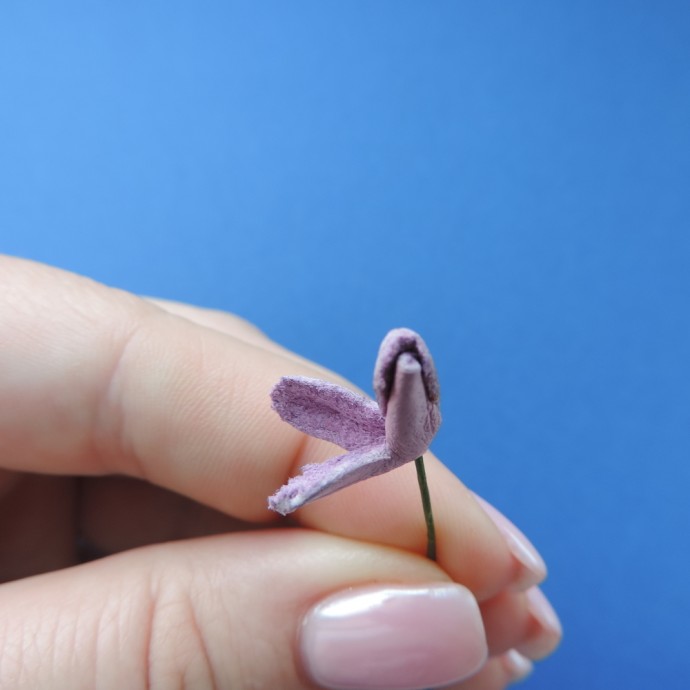 Розочка из кожи