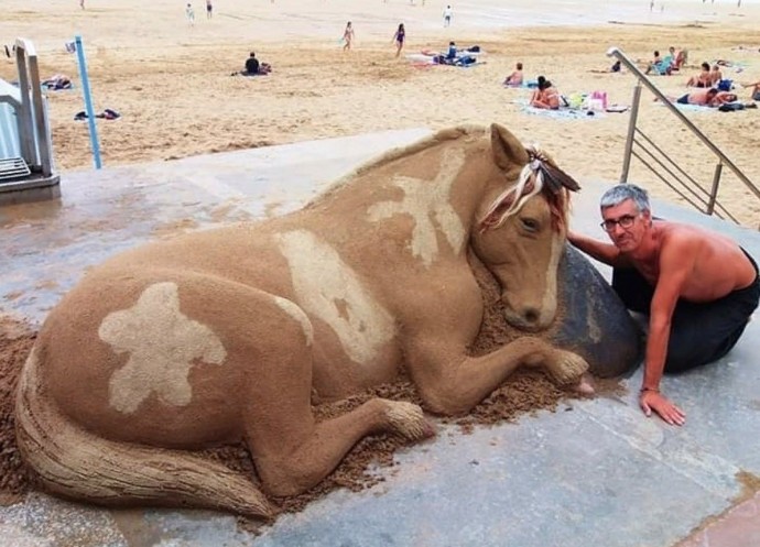 Невероятные скульптуры из песка: идеи для вдохновения
