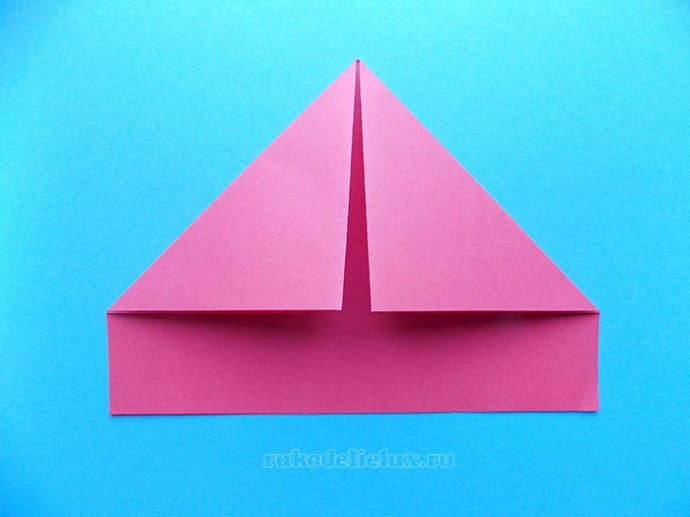 Простой кораблик в технике оригами