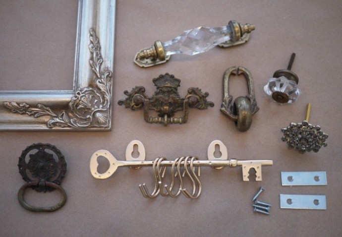 Картина-держатель для украшений Картина-держатель для украшений