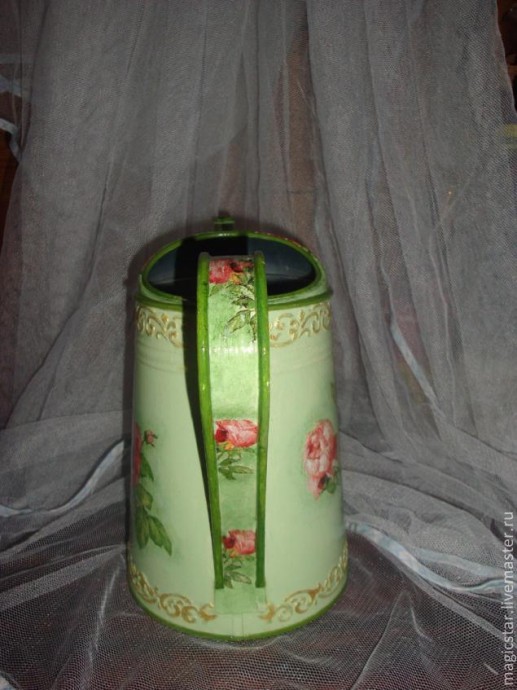 Украшение лейки