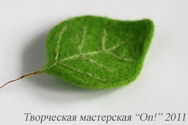 Валяние цветка плюмерии