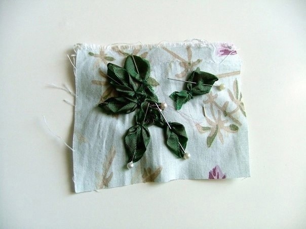 Вышивка лентами цветов: мастер-класс Вышивка лентами цветов: мастер-класс