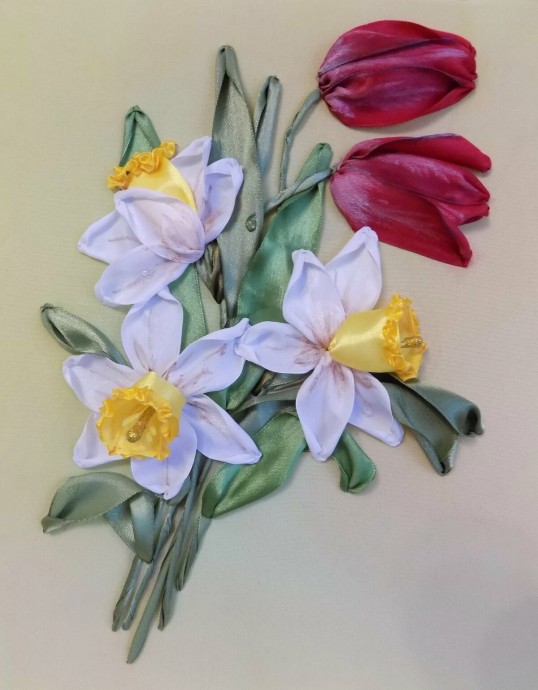 Вышивка лентами весенних цветочков: идеи и техники для создания незабываемых картин