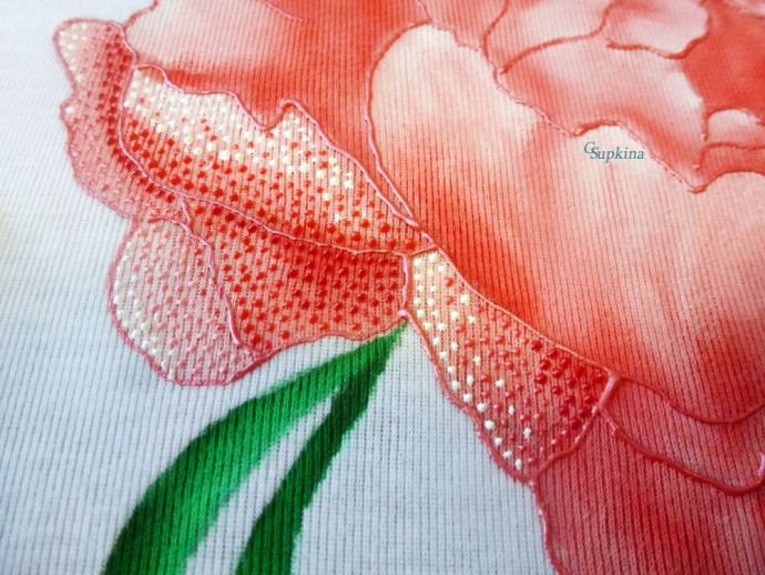 Рисование пиона на футболке