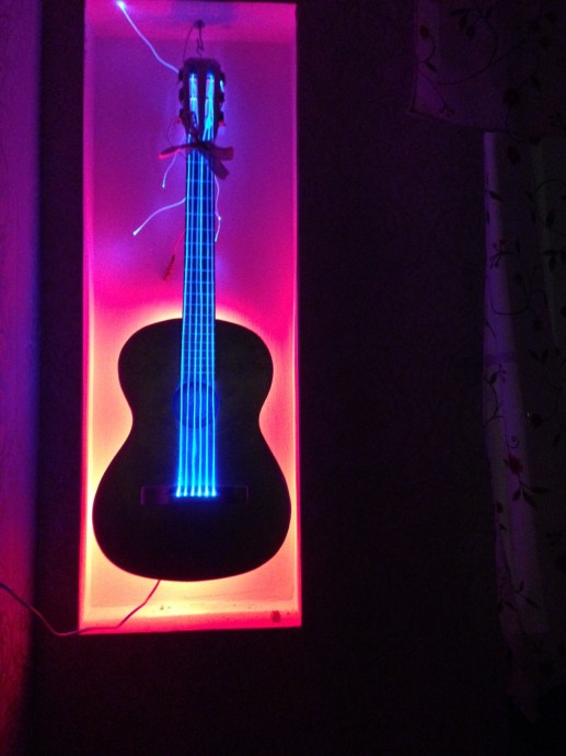 Светильник из старой гитары: оригинальные идеи
