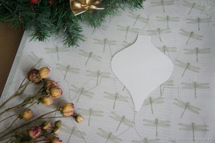 Украшение в винтажном стиле