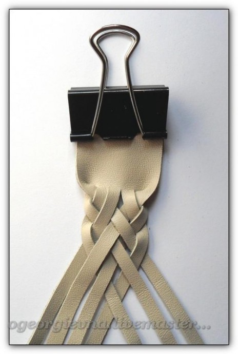 Комплект украшений из кожи Комплект украшений из кожи