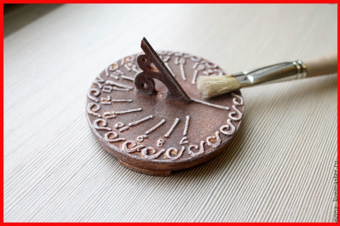 Солнечные наручные часы