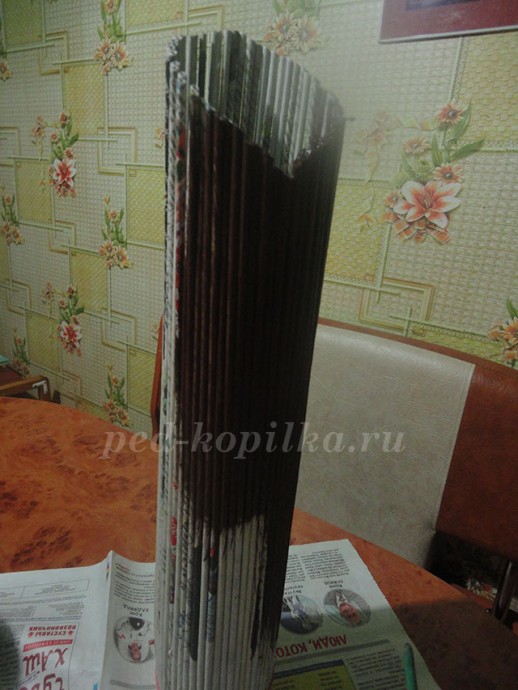 Ваза из газетных трубочек: мастер-класс Ваза из газетных трубочек: мастер-класс