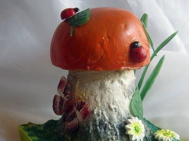 ​Декоративный грибочек