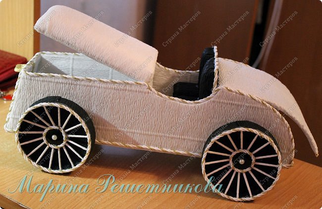 Ретро автомобиль