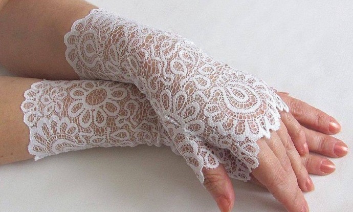 Ажурная красота кружевных митенок