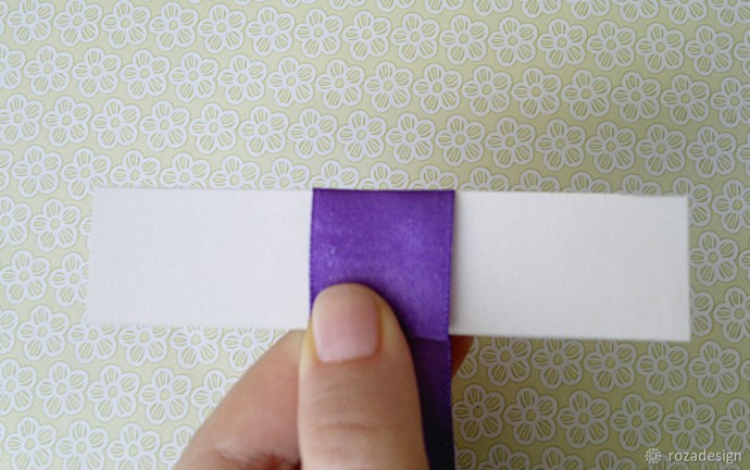 Брошь-цветок канзаши