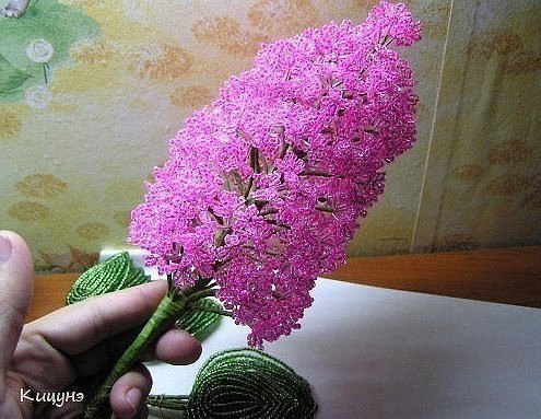 Сирень из бисера