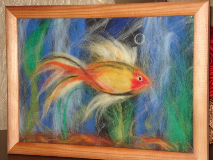 Картины из шерсти: рыбки