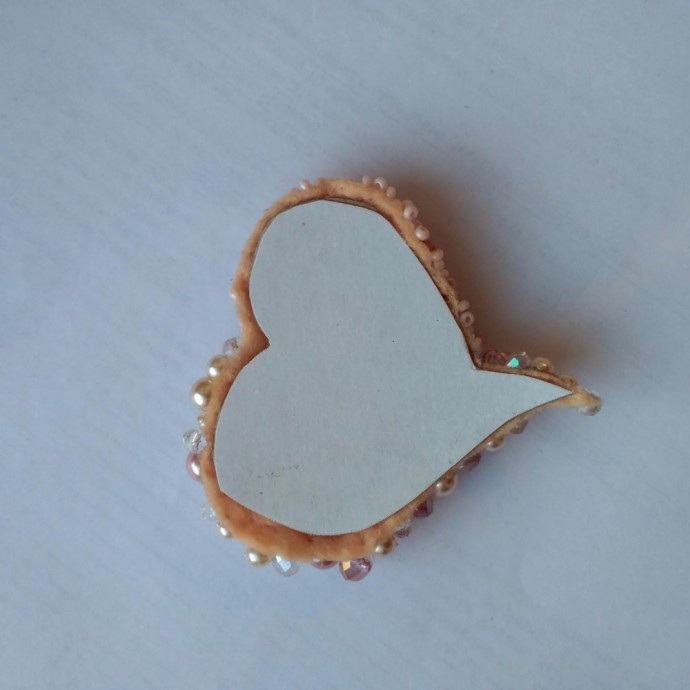 Брошь "Сердце" Брошь "Сердце"