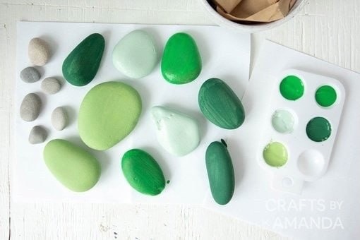 Кактусы из морских камней