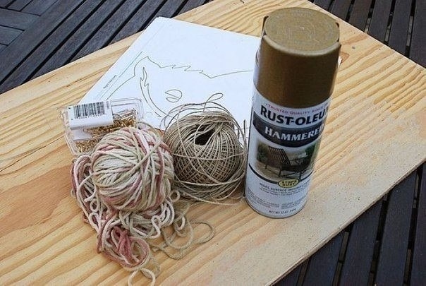 Панно с совой в технике стринг-арт