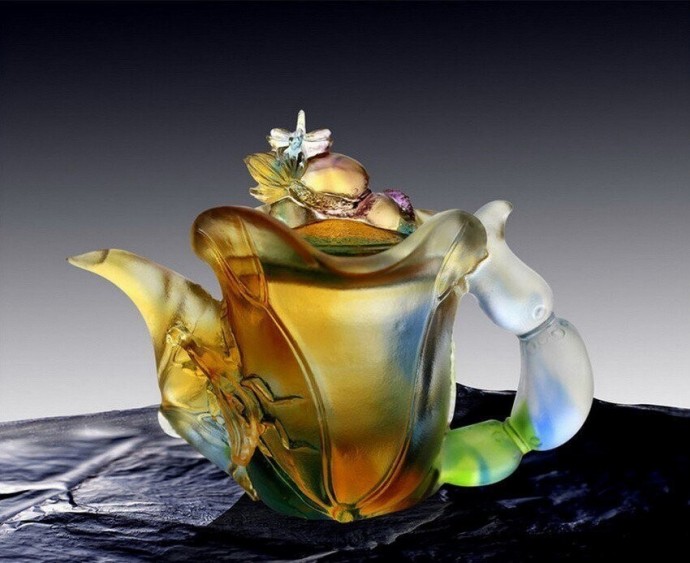 ​Чайнички из художественного стекла