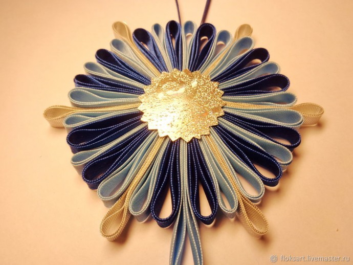 Звёздочка с кисточкой