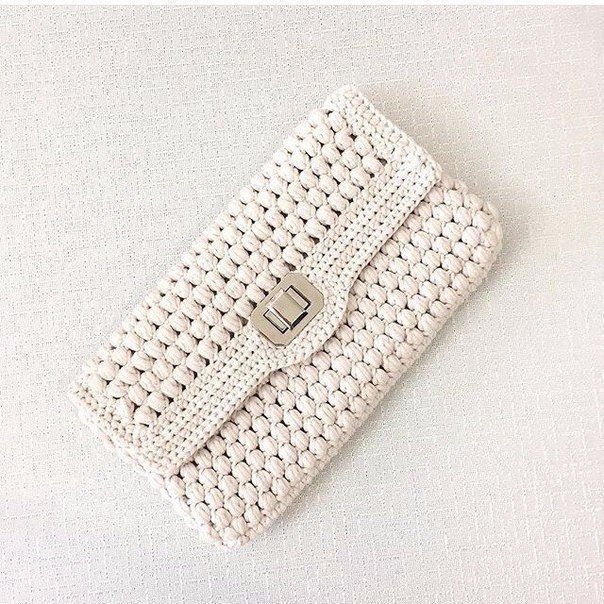 Вязаные клатчи Вязаные клатчи