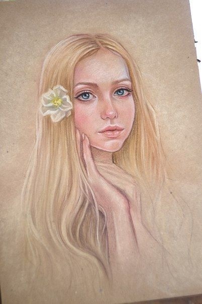 ​Портрет пастелью: рисуем девушку