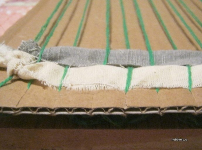 Простой способ плетения ковра из трикотажных лент