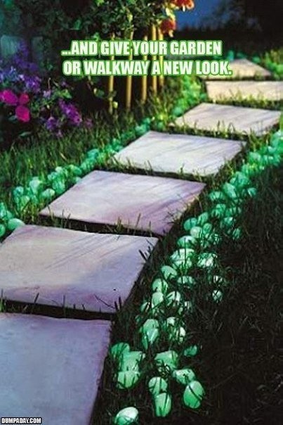 Использование флуоресцентных красок в декоре сада