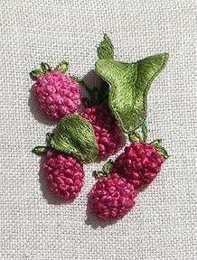 Объемная вышивка: идеи для вдохновения