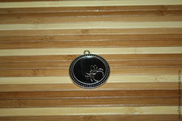 Кулон в стиле стимпанк Кулон в стиле стимпанк