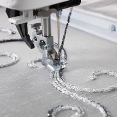 Швейные лапки для декоративных шнуров