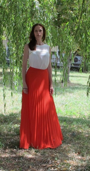 Шов на гофрированной юбке