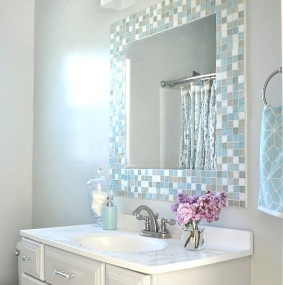 Зеркало с мозаикой для ванной
