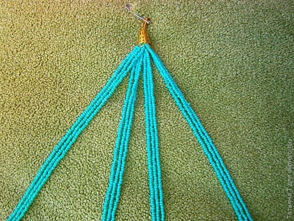 Бисерное ожерелье в кельтском стиле