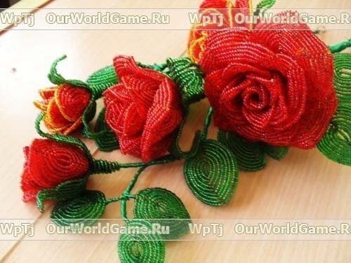 Розы из бисера
