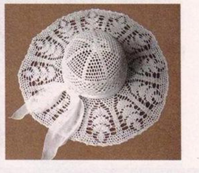 ​Превосходная вязаная шляпка