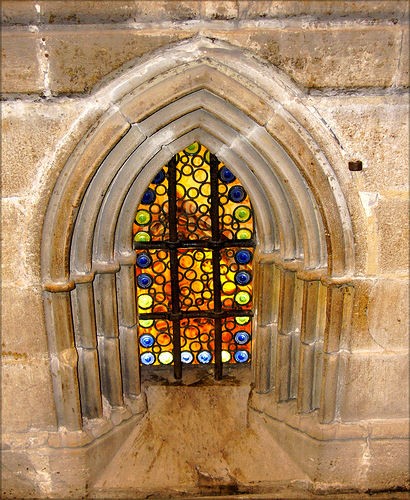 Витражи - окна в сказочные миры: идеи для творчества