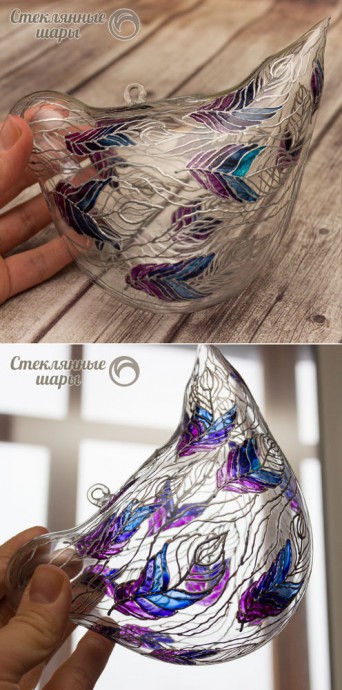 Витражная птичка