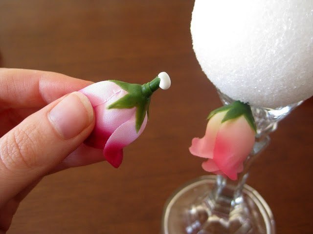 ​Топиарий из искусственных роз