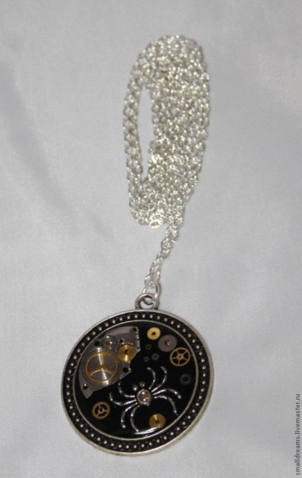 Кулон в стиле стимпанк Кулон в стиле стимпанк