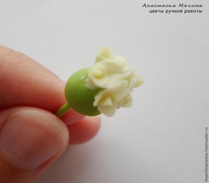 Лепка клевера из полимерной глины