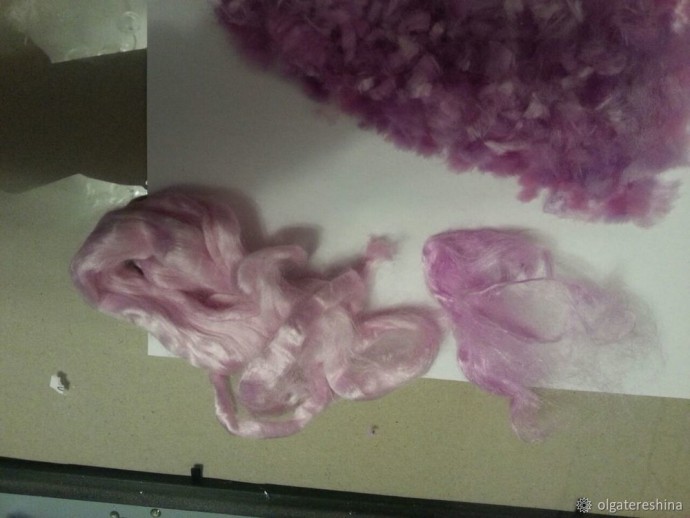 Букет сирени в технике шерстяной акварели