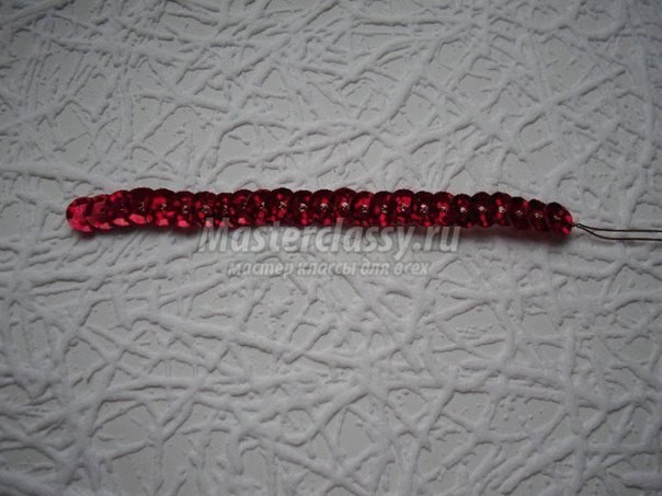 Ромашки из пайеток